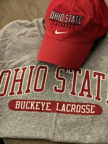 Adult Large Nike Shirt and Hat