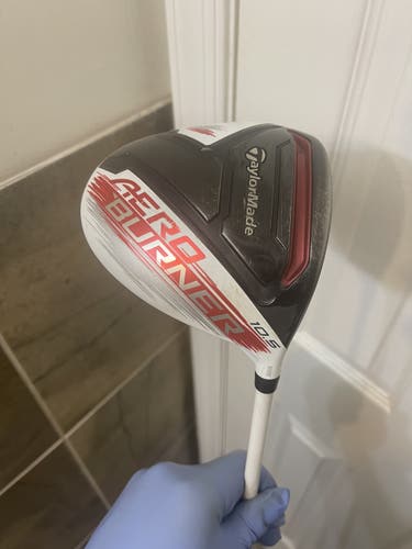 TaylorMade AeroBurner Driver 9.5* Stiff Flex Right Handed