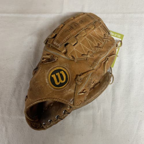 Used Wilson A2000 12" Fielders Glove