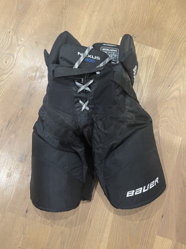 Black Senior Medium Bauer  Nexus 800 Hockey Pants