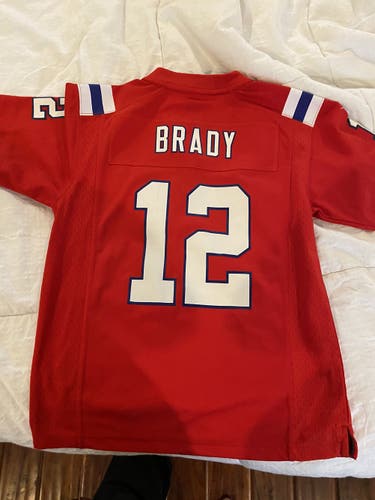 Red Men's Medium