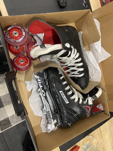 Senior Bauer Regular Width Size 9 Vapor XR300 Hockey Skates