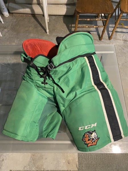 North Dakota Fighting Sioux Hawks CCM HP45 large hockey pants