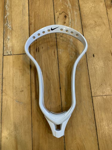 White New Attack & Midfield Unstrung CEO Head