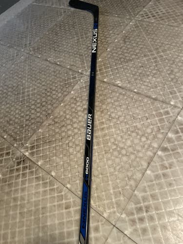 Junior LH Nexus N600 P88 Hockey Stick