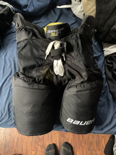 Black Senior Small Bauer  Supreme S27 Hockey Pants