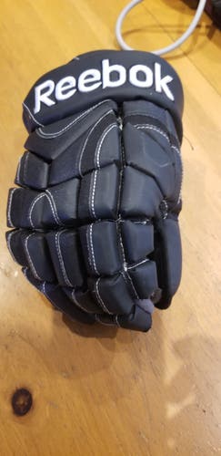 One (only) Black  Reebok 11K 14" RH glove