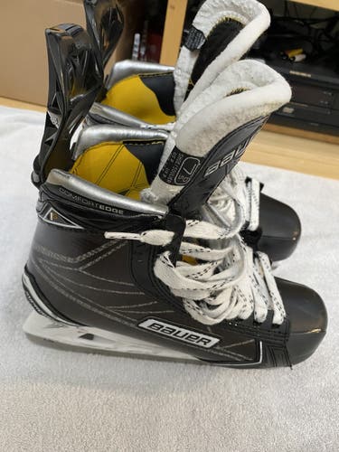 Bauer 1S Senior Skates