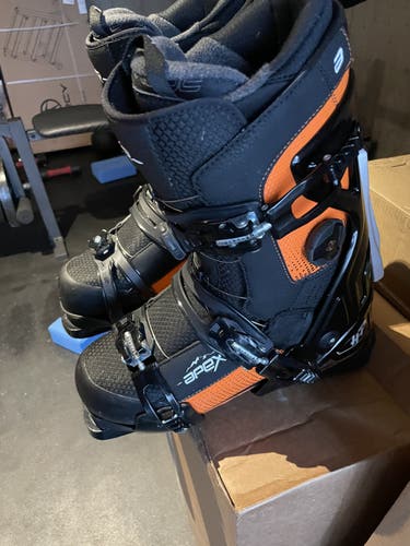 Apex HP Ski Boots 2018