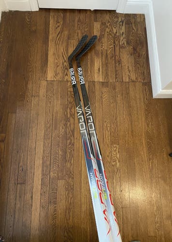 “2-Pack” Bauer Vapor Hyperlite, Senior Sticks, Flex: 77, Blade: P92 Right