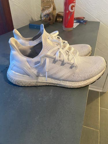 White Adidas Ultraboost 20