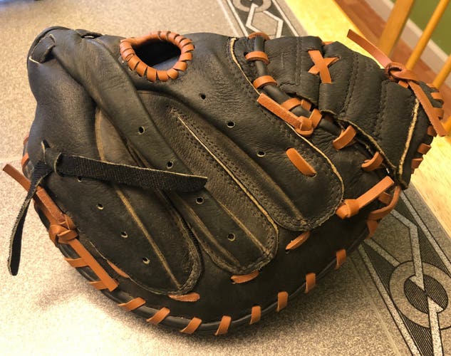 Adidas Youth Lefty Catchers Mitt