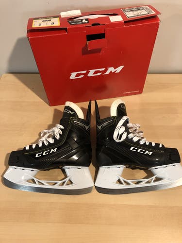 USED CCM Super Tacks 9350 Skates Junior 2.0D