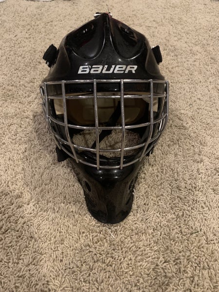 Black Senior Bauer 930 Goalie Mask