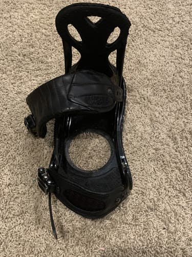 Men's Medium Burton Freestyle Freestyle Snowboard Bindings
