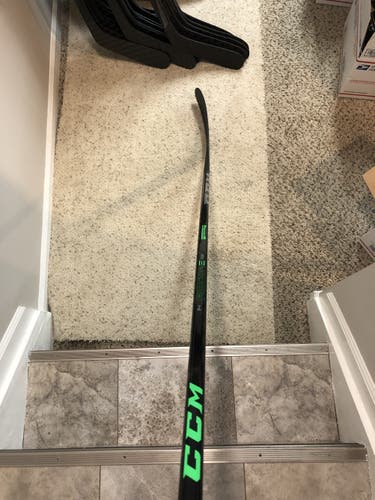 NEW RH CCM Ribcor Team Stick Senior P28 70 Flex