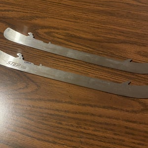 Step Steel Hockey ST Edge Stainless Steel Runners 306 Bauer