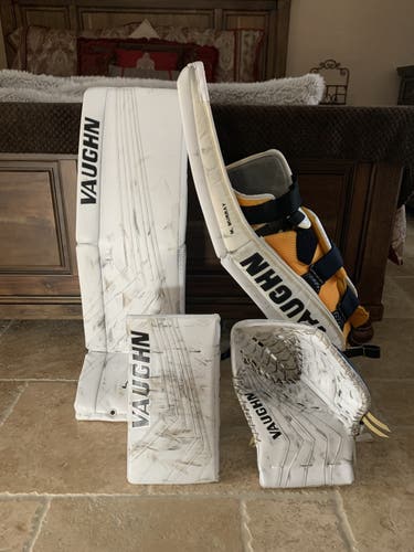 Matt Murray Vaughn SLR2 Pro Carbon Pro Goalie Set