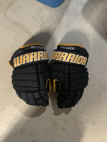 Black Used Warrior 14" Alpha Pro Gloves