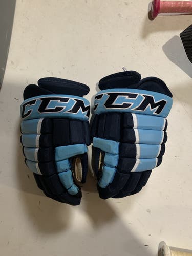 Blue Senior CCM 14"  Tacks 4 Roll Gloves