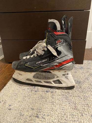 Senior Bauer Vapor 2X Pro Skates Size:10EE