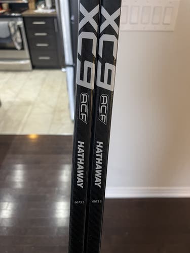 Senior Right Handed Toe Pattern Pro Stock XC9 ACF Hockey Stick