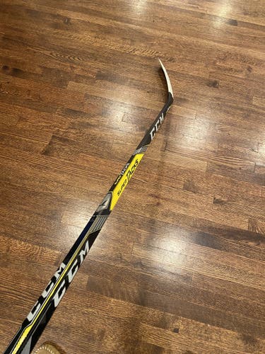 Used Right Handed Super Tacks Hockey Stick