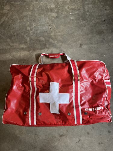 Pro Stock Team Switzerland Player Bag, Bauer, Used.