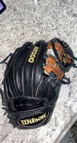 Used Infield 11.75" A2000 Baseball Glove