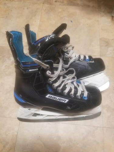 Senior Used Bauer Nexus 8000 Reg Width Size 8 with Tydan steel