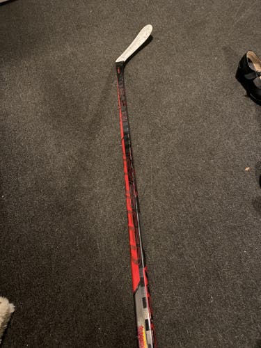 Used Right Handed Jetspeed FT4 Pro Hockey Stick