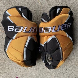 Yellow Senior Bauer 15" Vapor X60 Gloves