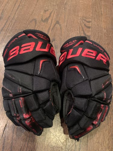 Black Gloves Used Bauer 13"