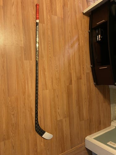 Bauer 2n pro Shadow Series Hockey Stick