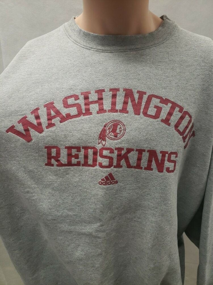 Washington Redskins Vintage 90s NFL Red Large Crewneck Pullover Sweatshirt  USA for Sale in Miami, FL - OfferUp