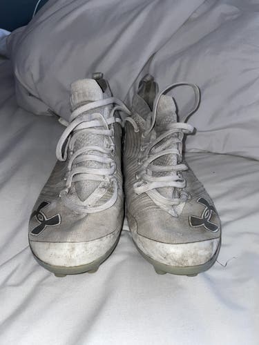White Men's Molded Cleats Under Armour Cleats