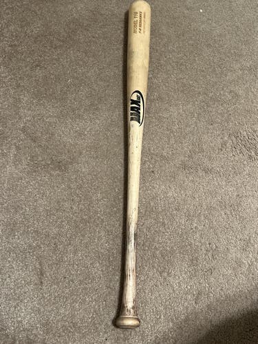 Wood (-3) 31 oz 34" 110 Bat