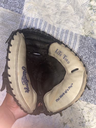 Kid Pitch (9YO-13YO) Right Hand Throw 33" Player Preferred Catcher's Glove