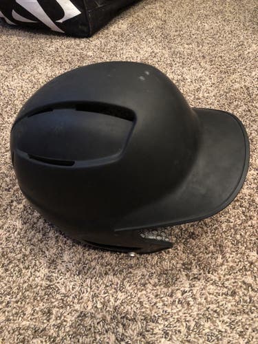 Black Used 6 3/4-7 1/2 EvoShield Batting Helmet