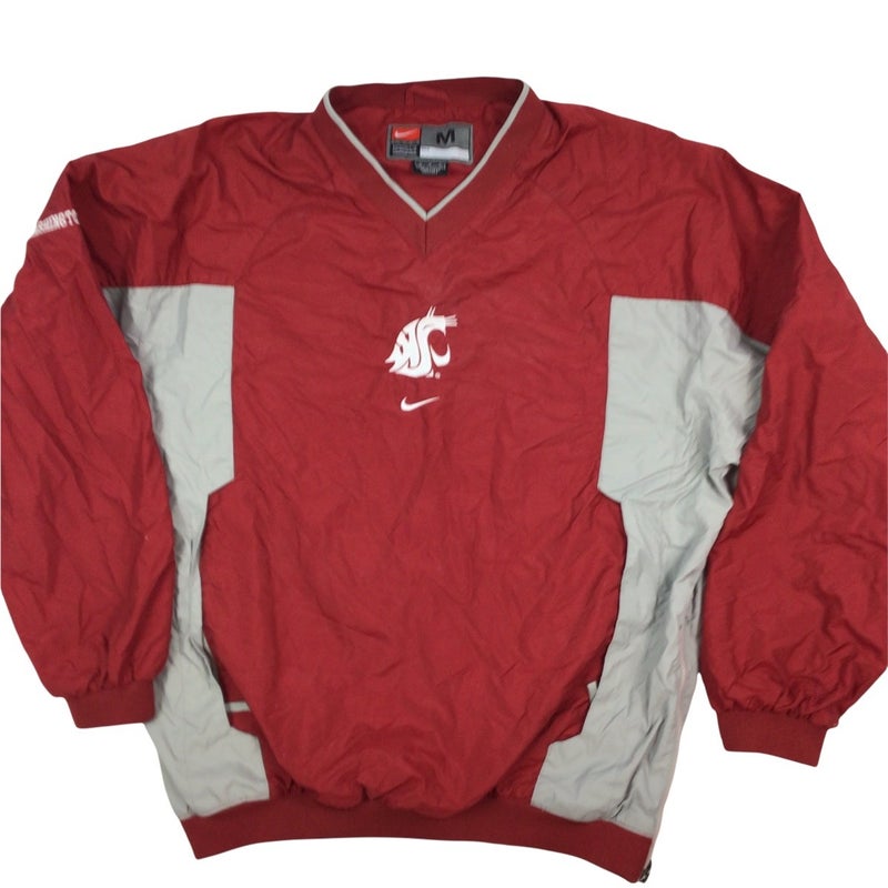 Y2K Atlanta Braves MLB pull over jacket. Tagged as a medium