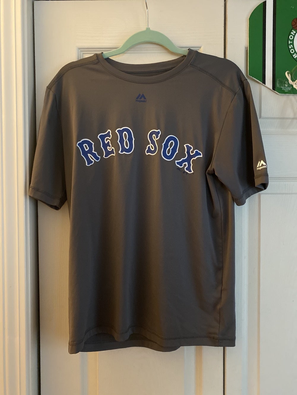 Boston Red Sox T Shirt Men Small Adult Gray MLB Baseball Raglan Basic Gym  Retro | SidelineSwap