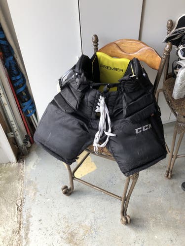 Ccm goalie pants