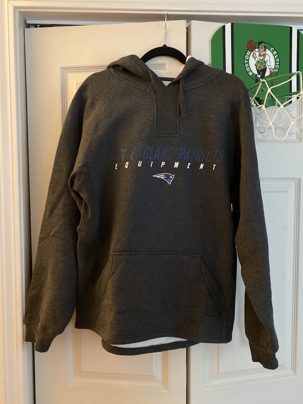 Vintage Reebok NEW ENGLAND Patriots Equipment Crewneck 