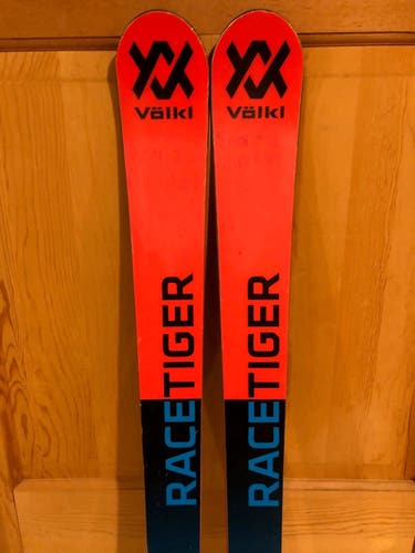 Volkl Racetiger GS (166 cm) With Marker DIN 12 Bindings