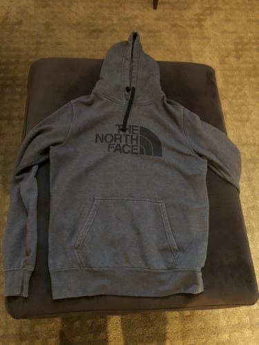 The North Face Sweatshirt Gray Size Small.