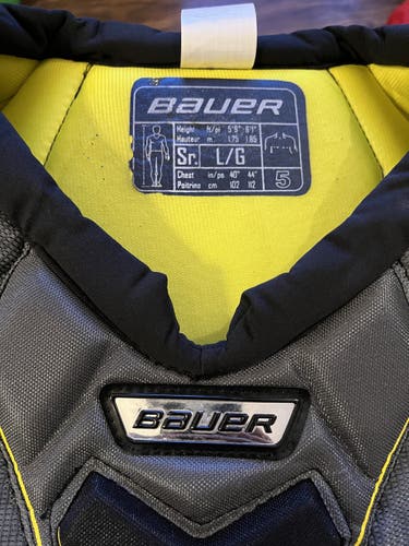Shoulder Pads Used Senior Large Bauer Supreme S150