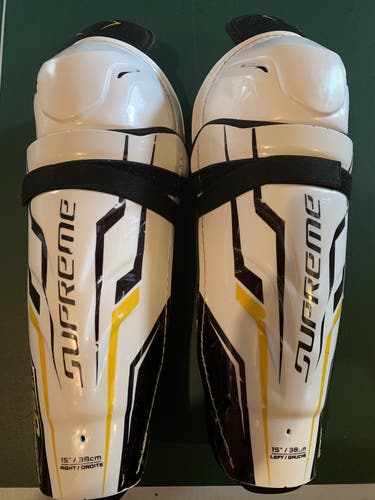 Senior Bauer Supreme S150 Shin Pads