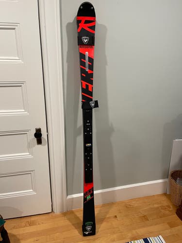 Barely Used Men's 2021 ECup Race Stock Rossignol FIS SL Skis