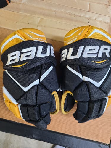 Gloves Used Junior Bauer Vapor X800 12"