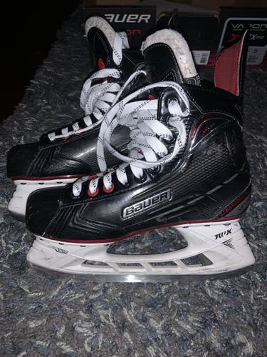 Used Bauer Regular Width  Size 6 Vapor XLTX Pro Hockey Skates